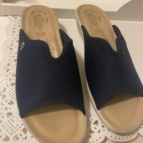 Fly Flot Flat Mule made in Italy soft and chic Retil price $120. new conditions - Picture 7 of 16